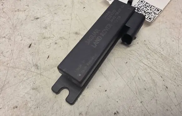 Jaguar XE Keyless system antenna AH4215K603AA