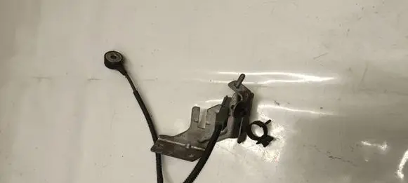 Porsche Cayenne (92A) Detonation knock sensor 06E905377C