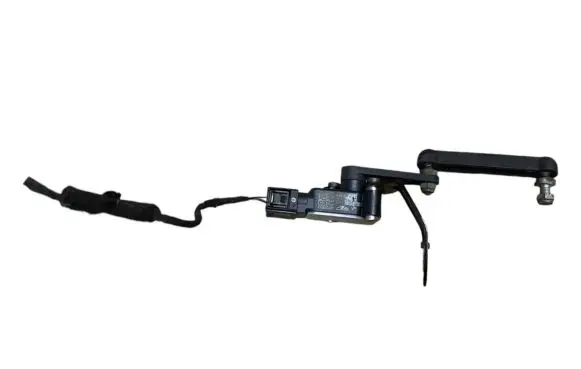 BMW X6M F86 Headlight/headlamp level sensor 6853747 37146853747