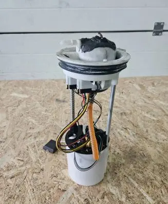 Porsche Macan (95B) In-tank fuel pump 8r0919051f