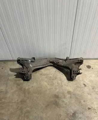 Honda CR-V Rear axle beam 