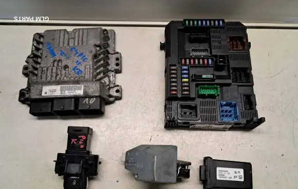 Citroen C4 II Picasso Engine control unit/module 9811651980 9804067480