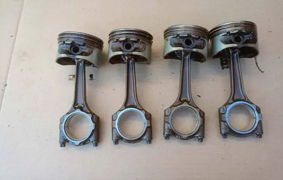 Opel Meriva A Piston with connecting rod TLO