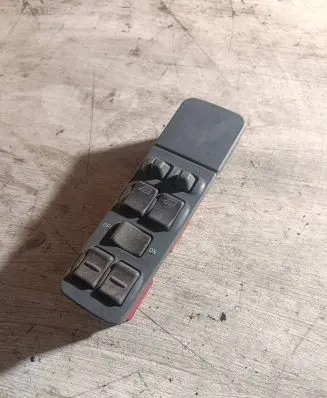 Volvo S40, V40 Electric window control switch 30815235 03458032