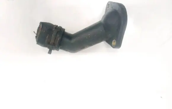 Volkswagen Golf IV Engine coolant pipe/hose 06a121121c 03b121121d