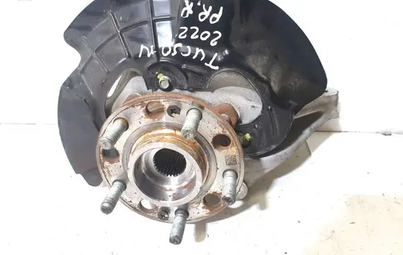 Hyundai Tucson TL Front wheel hub 51706N7100
