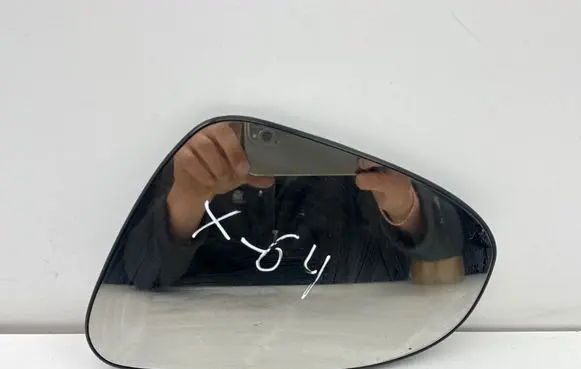 Toyota Auris E180 Wing mirror glass 20493063