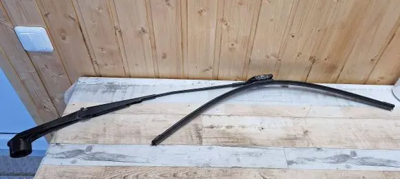 Ford Transit Custom Front wiper blade arm BK2117526BB