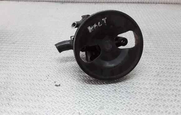 Mitsubishi Colt Power steering pump