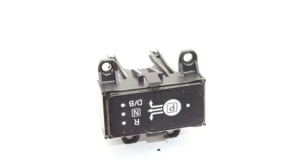 Nissan Leaf II (ZE1) Gear shift selector indicator 