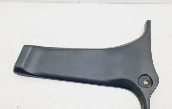 Mercedes-Benz B W246 W242 (B) pillar trim (bottom) 2466920122