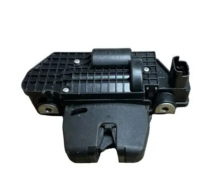 Peugeot 208 I Tailgate lock latch 9151487499H 66718FL916