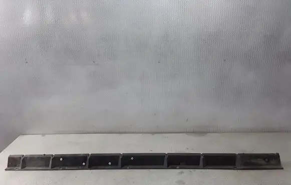 BMW X5 E53 Sill supporting ledge 8408710