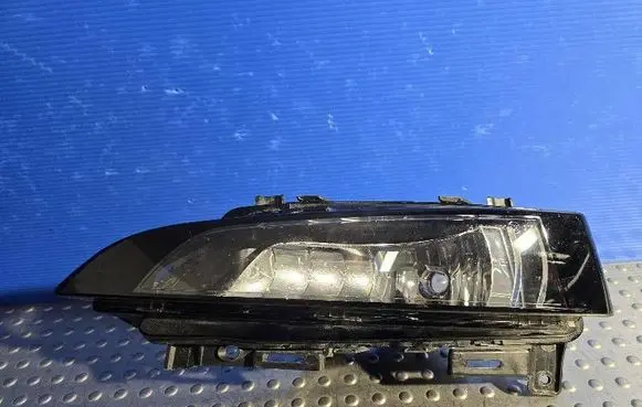 Skoda Scala Front fog light 657941699