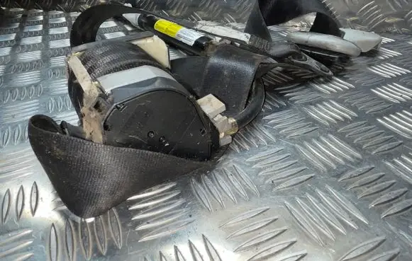 Ford Galaxy Front seatbelt 1J0857731