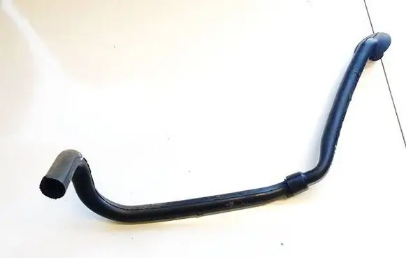 Citroen C5 Engine coolant pipe/hose 9655132180
