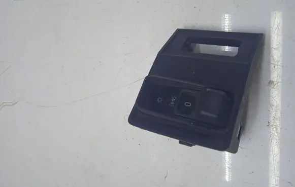 BMW 5 E34 Light switch 8110497