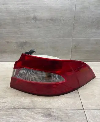 Skoda Superb B6 (3T) Rear/tail lights 3T5945111 01010311