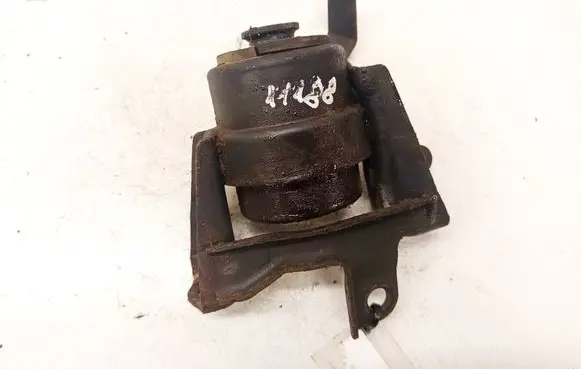 Toyota Corolla Verso AR10 Engine mount bracket 