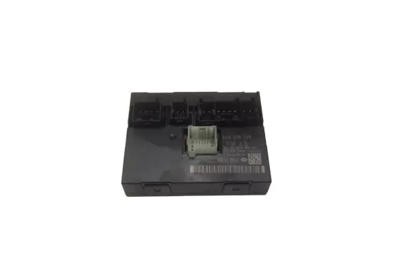 Volkswagen PASSAT B7 Comfort/convenience module 3AA959799