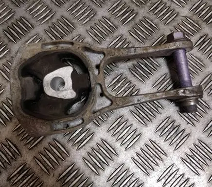 Lexus UX Engine mounting bracket