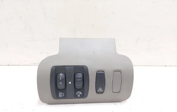 Renault Scenic II - Grand scenic II Headlight level height control switch 8200140985 08802012