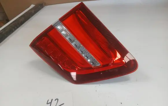Mercedes-Benz GLS X166 Tailgate rear/tail lights A1669060802