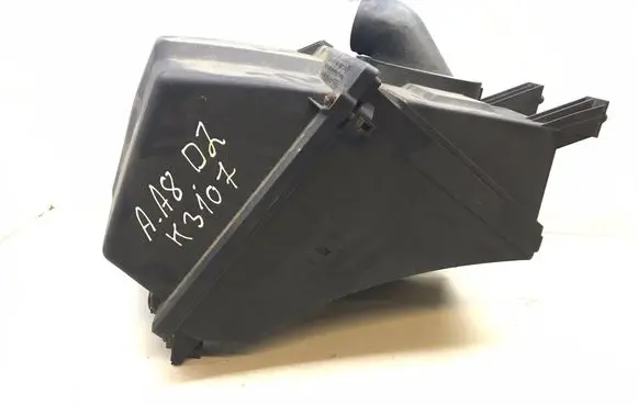 Audi A8 S8 D2 4D Air filter box cover 077133837f 077133837c K3107