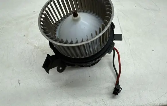 Audi A4 S4 B8 8K Heater fan/blower X6552