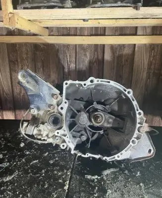 Mazda 626 Manual 5 speed gearbox G564