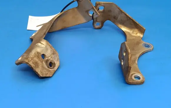 Volvo 760 A/C compressor mount bracket 