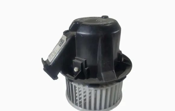 Renault Twingo III Heater fan/blower EE797001
