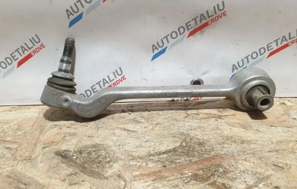 BMW X1 E84 Front control arm 2405860 31122405860