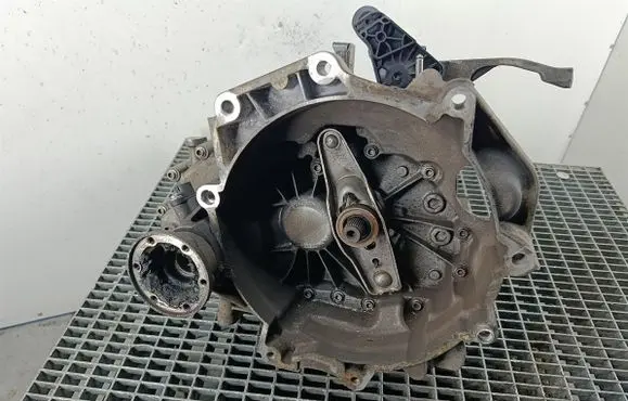 Skoda Fabia Mk2 (5J) Manual 5 speed gearbox LNR