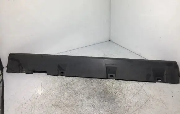 Ford Courier Sill ET7610155AF