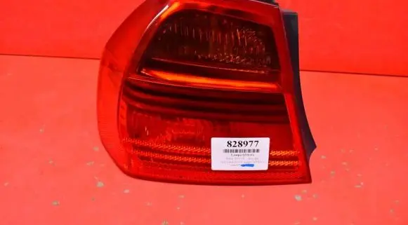 BMW X3 E83 Rear/tail lights 6937457