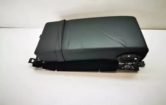 Mercedes-Benz S W221 Rear seat armrest 