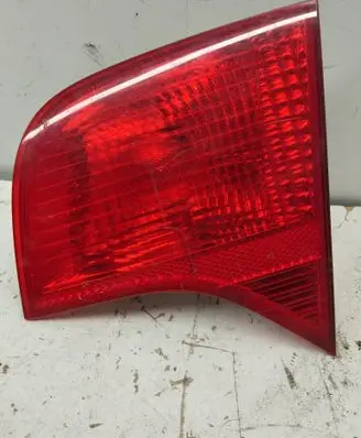 Audi A4 S4 B7 8E 8H Tailgate rear/tail lights 8E5945094