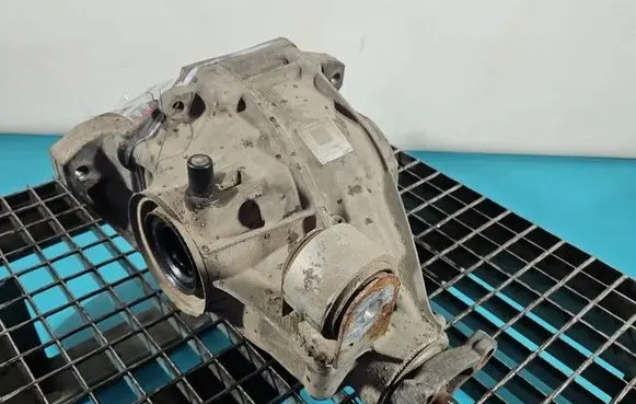 Mercedes-Benz E W213 Rear differential 2133502209 IMPRK1561644
