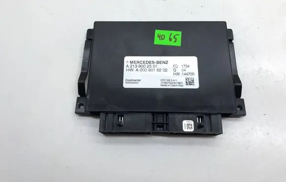 Mercedes-Benz E W213 Gearbox control unit/module A2139002501 5WE00001 A0009016202