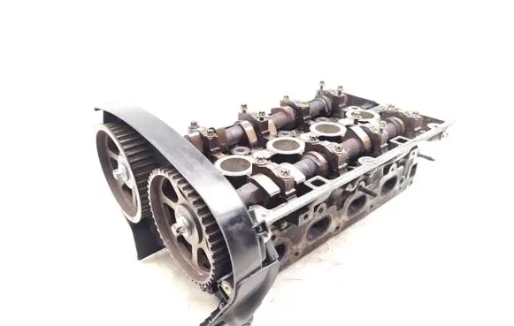 Opel Zafira A Engine head 55559597