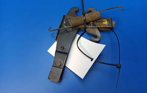 Mercedes-Benz 380 560SEC C126 Handbrake/parking brake lever assembly