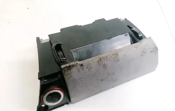Volkswagen Touran I Car ashtray 1T1857961
