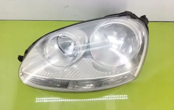 Volkswagen Golf V Headlight/headlamp 