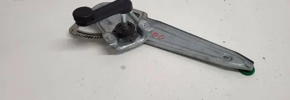 Toyota Avensis T270 Rear door manual window regulator 