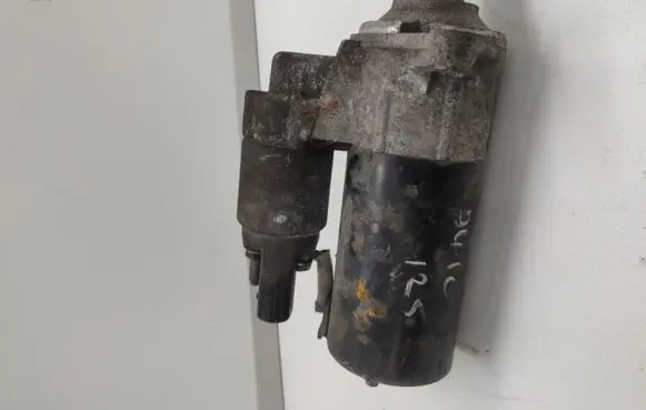 Volkswagen PASSAT B6 Starter motor 1005831332 026309