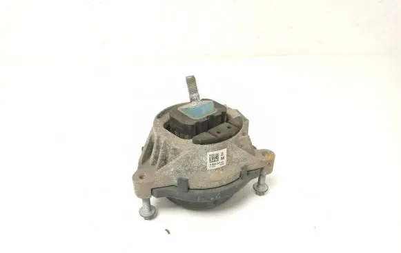 BMW 1 F20 F21 Engine mount bracket 6854251