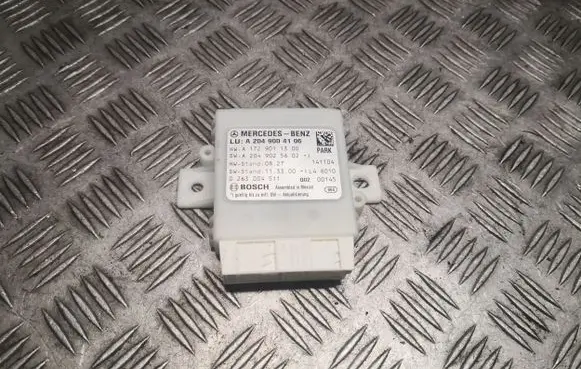 Mercedes-Benz C W204 Parking PDC control unit/module 2049004106 A2049004106
