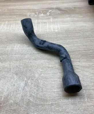 Mercedes-Benz ML W164 Breather/breather pipe/hose A6420160881