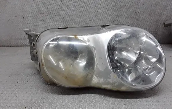 Hyundai Coupe Headlight/headlamp E130385
